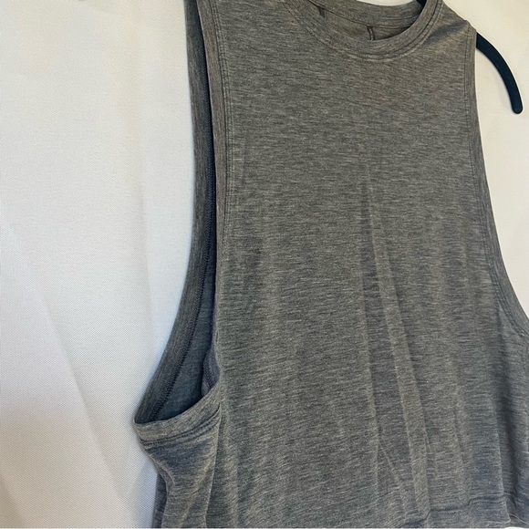 Lululemon Cropped Tank - Picture 2 of 8